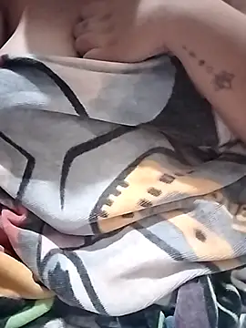 curvee Kyra online show from January 15, 2026, 12:10 pm