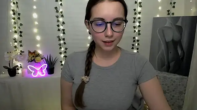 Snapshot of SweetPrincess_ chatting on January 14, 2025, 3:47 pm SweetPrincess online show from January 14, 2025, 3:47 pm