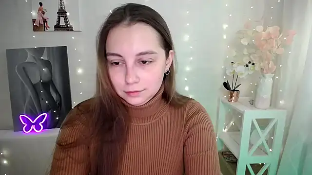 Snapshot of SweetPrincess_ chatting on April 24, 2026, 5:43 am SweetPrincess online show from April 24, 2026, 5:43 am