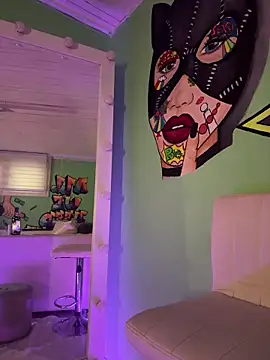 TamaraSavage online show from February 17, 2026, 10:23 am