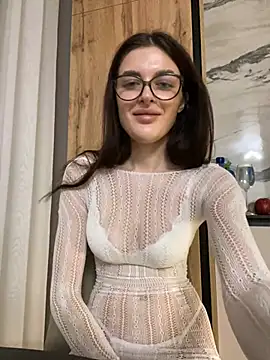 Snapshot of little_belucci chatting on December 25, 2024, 4:54 pm little belucci online show from December 25, 2024, 4:54 pm