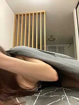 Snapshot of little_belucci chatting on January 21, 2025, 6:34 pm little belucci online show from January 21, 2025, 6:34 pm