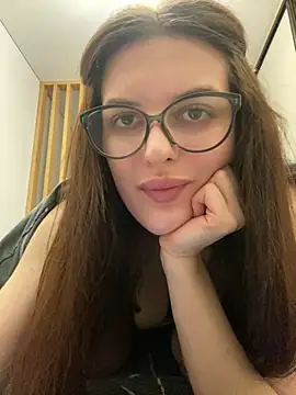 Snapshot of little_belucci chatting on January 28, 2025, 7:21 pm little belucci online show from January 28, 2025, 7:21 pm
