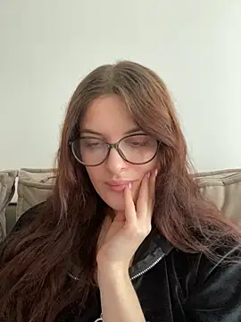 Snapshot of little_belucci chatting on January 31, 2025, 10:10 am little belucci online show from January 31, 2025, 10:10 am