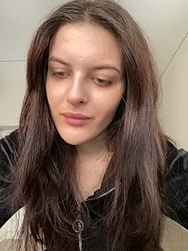 Snapshot of little_belucci chatting on February 11, 2025, 1:09 pm little belucci online show from February 11, 2025, 1:09 pm