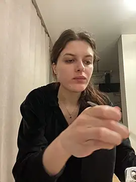Snapshot of little_belucci chatting on March 11, 2025, 6:08 pm little belucci online show from March 11, 2025, 6:08 pm