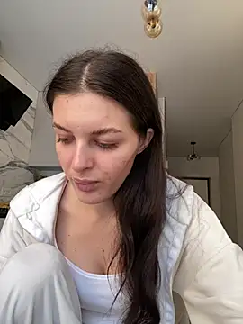 Snapshot of little_belucci chatting on January 16, 2026, 2:10 pm little belucci online show from January 16, 2026, 2:10 pm