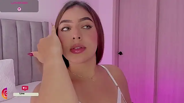 MaddyyLennon online show from March 27, 2026, 5:57 am