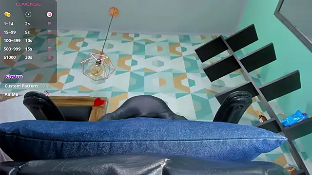 ADELINA CONTE online show from September 29, 2025, 12:32 pm