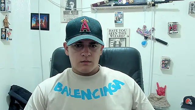 ney 22 online show from September 19, 2025, 4:36 am