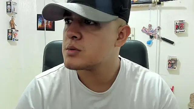 ney 22 online show from October 12, 2025, 1:32 pm