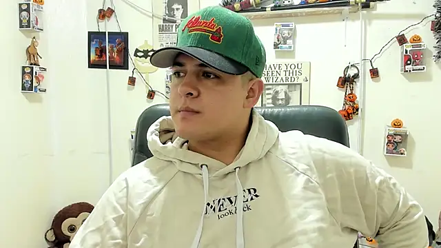 ney 22 online show from October 18, 2025, 2:18 pm