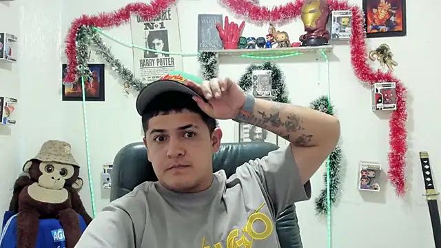 ney 22 online show from December 13, 2025, 10:15 pm