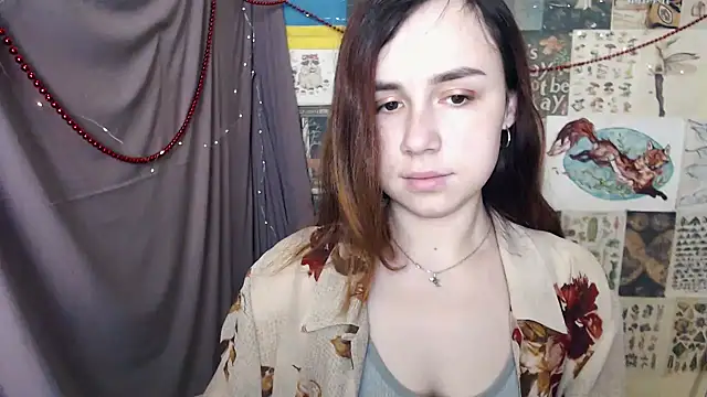 Snapshot of VeryVeryVeryShy_ chatting on December 21, 2024, 6:52 am VeryVeryVeryShy online show from December 21, 2024, 6:52 am