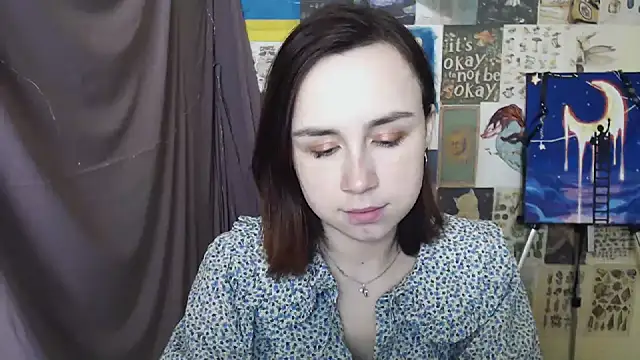 Snapshot of VeryVeryVeryShy_ chatting on March 19, 2025, 6:46 am VeryVeryVeryShy online show from March 19, 2025, 6:46 am