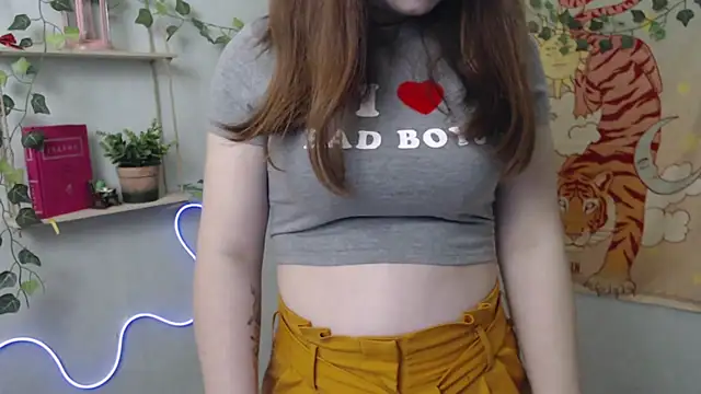 VeryVeryVeryShy  online show from April 11, 2026, 7:45 am