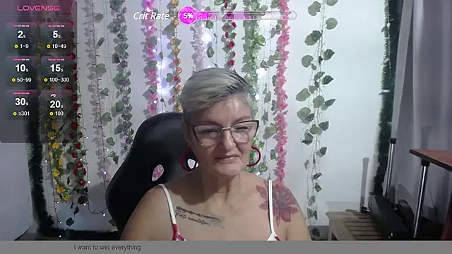 Snapshot of bety-cum2 chatting on December 3, 2024, 12:06 pm bety-cum2 online show from December 3, 2024, 12:06 pm