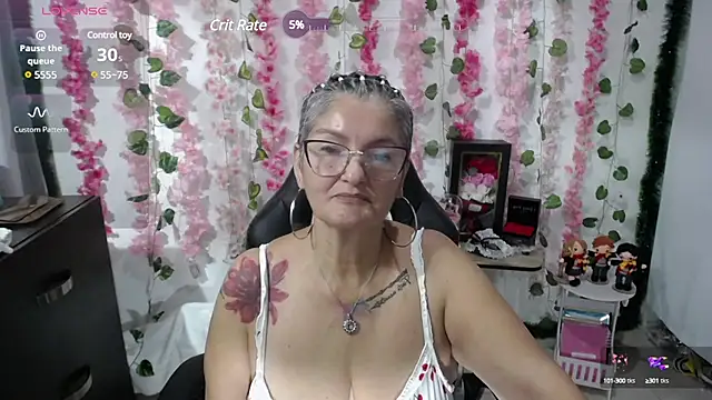 Snapshot of bety-cum2 chatting on March 12, 2025, 2:23 pm bety-cum2 online show from March 12, 2025, 2:23 pm