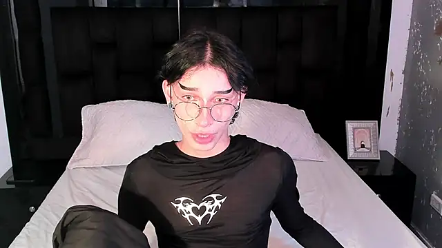 AndyWiilliams online show from February 3, 2025, 8:57 pm