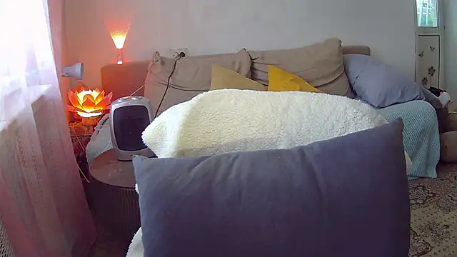 leysun7 online show from February 9, 2026, 6:17 am