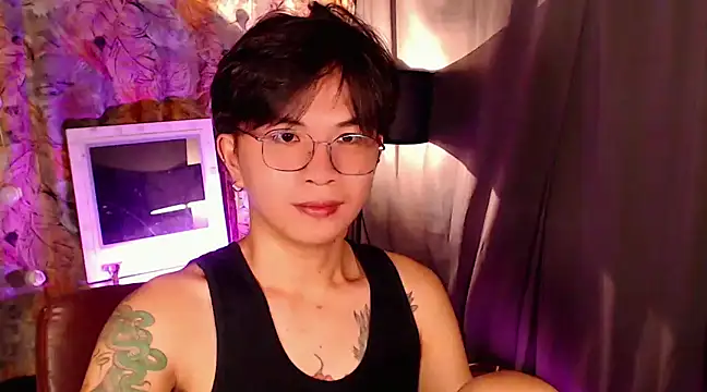 Sexy Handsome Drex online show from December 14, 2024, 11:39 am