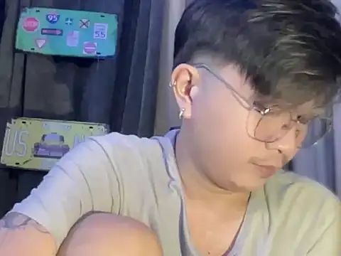 Sexy Handsome Drex online show from March 9, 2026, 2:10 pm