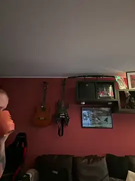 wetgerman 2 online show from February 13, 2025, 9:30 am