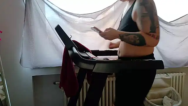 wetgerman 2 online show from December 18, 2025, 11:27 am