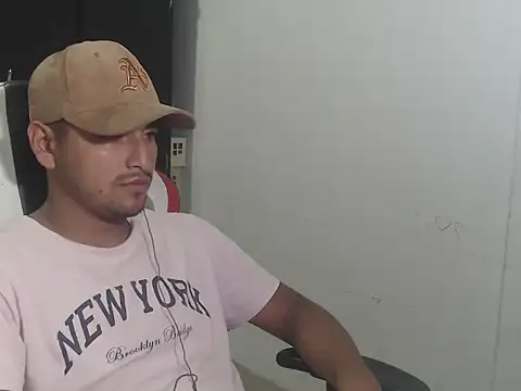 Snapshot of kylian_07 chatting on February 19, 2026, 2:29 am kylian 07 online show from February 19, 2026, 2:29 am