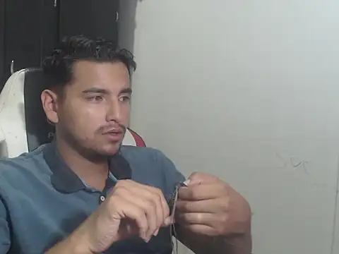 Snapshot of kylian_07 chatting on February 21, 2026, 1:39 am kylian 07 online show from February 21, 2026, 1:39 am