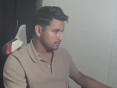 Snapshot of kylian_07 chatting on February 25, 2026, 1:48 am kylian 07 online show from February 25, 2026, 1:48 am