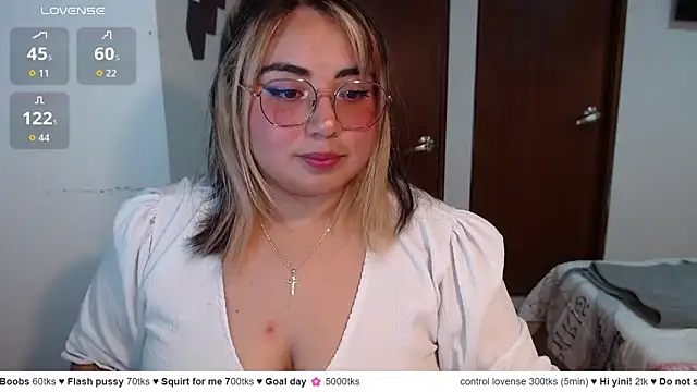 yini angel online show from June 23, 2026, 3:15 am