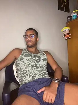 Bigcock 21cm  online show from March 22, 2026, 2:37 am