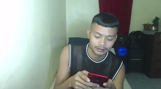 Snapshot of Asianboybig1_Daniel chatting on February 25, 2025, 11:08 am Asianboybig1 Daniel online show from February 25, 2025, 11:08 am