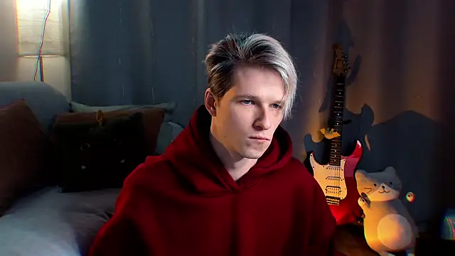 Breston Sweet online show from February 12, 2026, 10:27 pm