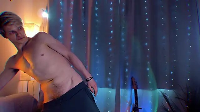 Breston Sweet online show from March 27, 2026, 6:08 am