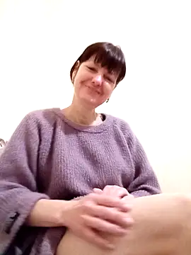 TiAmorre online show from February 10, 2025, 9:58 pm