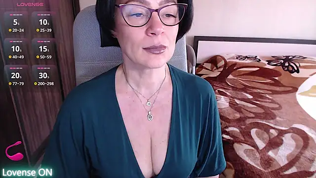 Snapshot of BelovedLady chatting on February 24, 2025, 5:43 am BelovedLady online show from February 24, 2025, 5:43 am