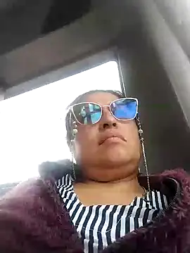 Snapshot of Keyla01_ chatting on February 7, 2025, 7:17 pm Keyla01 online show from February 7, 2025, 7:17 pm