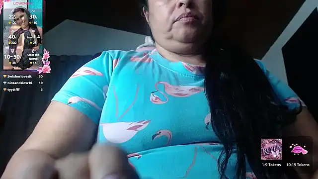 Snapshot of Keyla01_ chatting on February 21, 2025, 3:56 am Keyla01 online show from February 21, 2025, 3:56 am