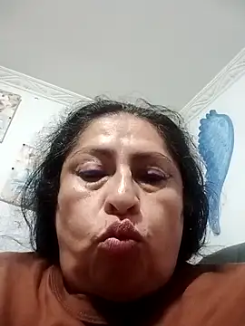 Snapshot of Keyla01_ chatting on March 20, 2026, 12:48 am Keyla01 online show from March 20, 2026, 12:48 am
