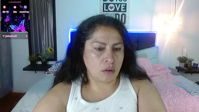 Snapshot of Keyla01_ chatting on March 26, 2026, 6:52 am Keyla01 online show from March 26, 2026, 6:52 am