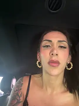 Snapshot of morganaramirez chatting on December 18, 2024, 5:52 pm morganaramirez online show from December 18, 2024, 5:52 pm