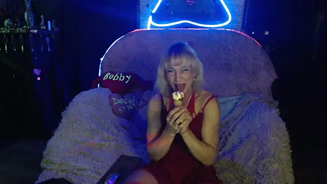 Alexa Cosmic online show from May 31, 2026, 12:30 am
