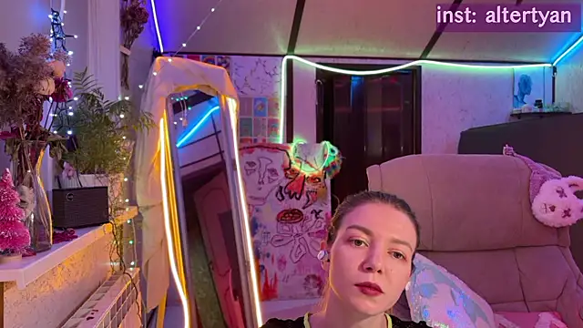 Snapshot of altertyan chatting on December 13, 2025, 10:15 pm altertyan online show from December 13, 2025, 10:15 pm