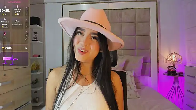 Snapshot of Victoria_adaams chatting on October 11, 2025, 10:14 am Victoria adaams online show from October 11, 2025, 10:14 am