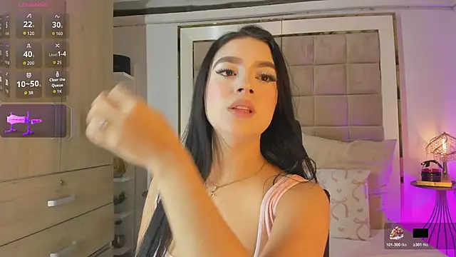 Snapshot of Victoria_adaams chatting on October 25, 2025, 10:34 am Victoria adaams online show from October 25, 2025, 10:34 am