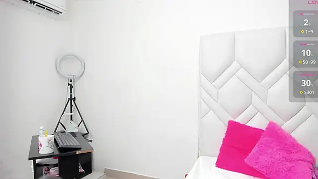 Snapshot of Mature_Hard chatting on March 6, 2025, 8:37 pm Mature Hard online show from March 6, 2025, 8:37 pm