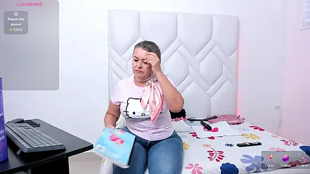 Snapshot of Mature_Hard chatting on October 18, 2025, 9:04 pm Mature Hard online show from October 18, 2025, 9:04 pm