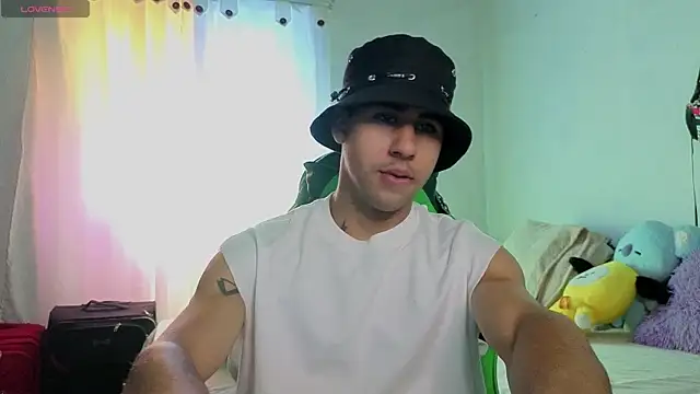 Snapshot of Daiki_Jack chatting on October 17, 2025, 2:19 pm Daiki Jack online show from October 17, 2025, 2:19 pm